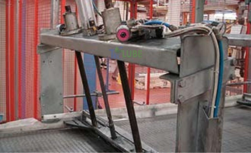 Bôi Trơn Băng Tải Xếp Pallet Tự Động