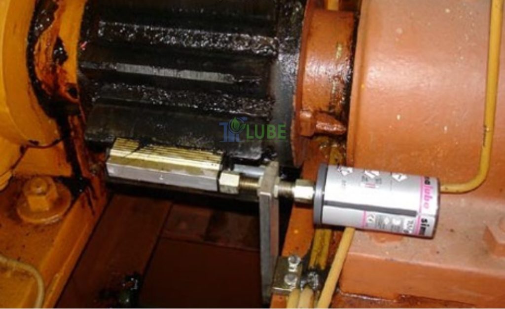 Bôi Trơn Bánh Răng Hở Tời Nâng Hạ Cửa Đập Thủy Điện - Giải Pháp Từ Simalube
